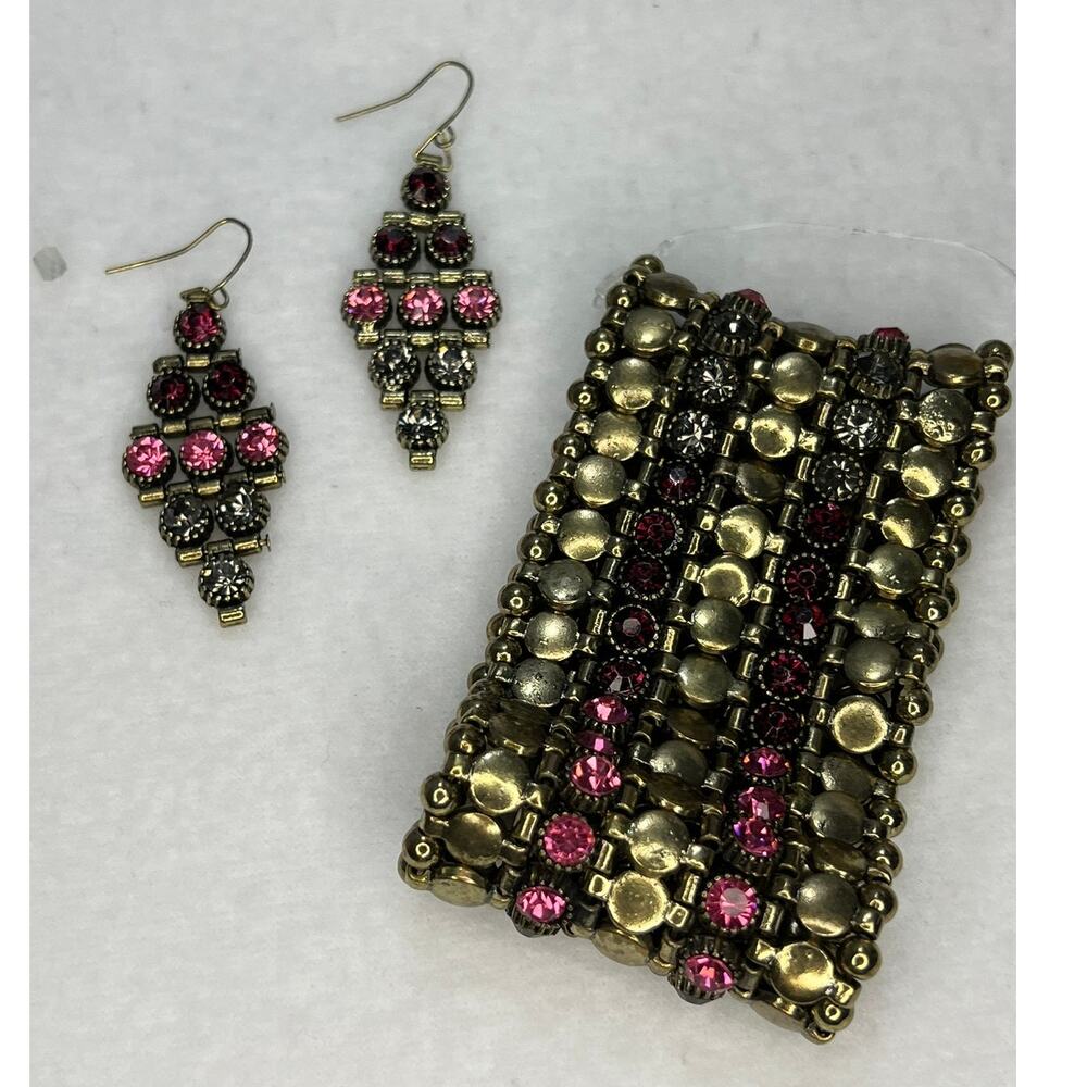 Luxury Fashion Jewelry Set CACHE Stretch Bracelet and Earrings Set NEW